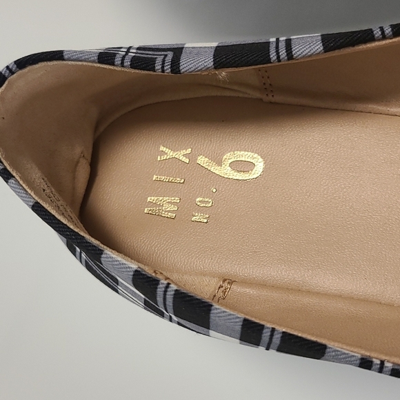 MIX NO. 6 Ballet flats, black white plaid, pink blue flowers. 9.5 EUC - Picture 11 of 15